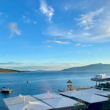 Hotel Nertili 4*